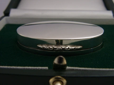 QUALITY CASED BOXED SOLID STERLING SILVER SNUFF BOX 1994 GALLAGHER 34g Cover