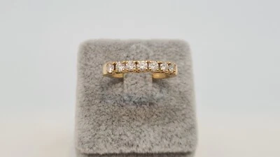 Demi-alliance en or jaune 18 carats sertie de diamants naturels 0.50 carats - Photo 1/4