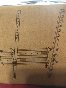 Mittlere neigbare TV-Wandhalterung passend für die meisten 26" bis 55" LED LCD OLED flach gebogen - Bild 1 von 2