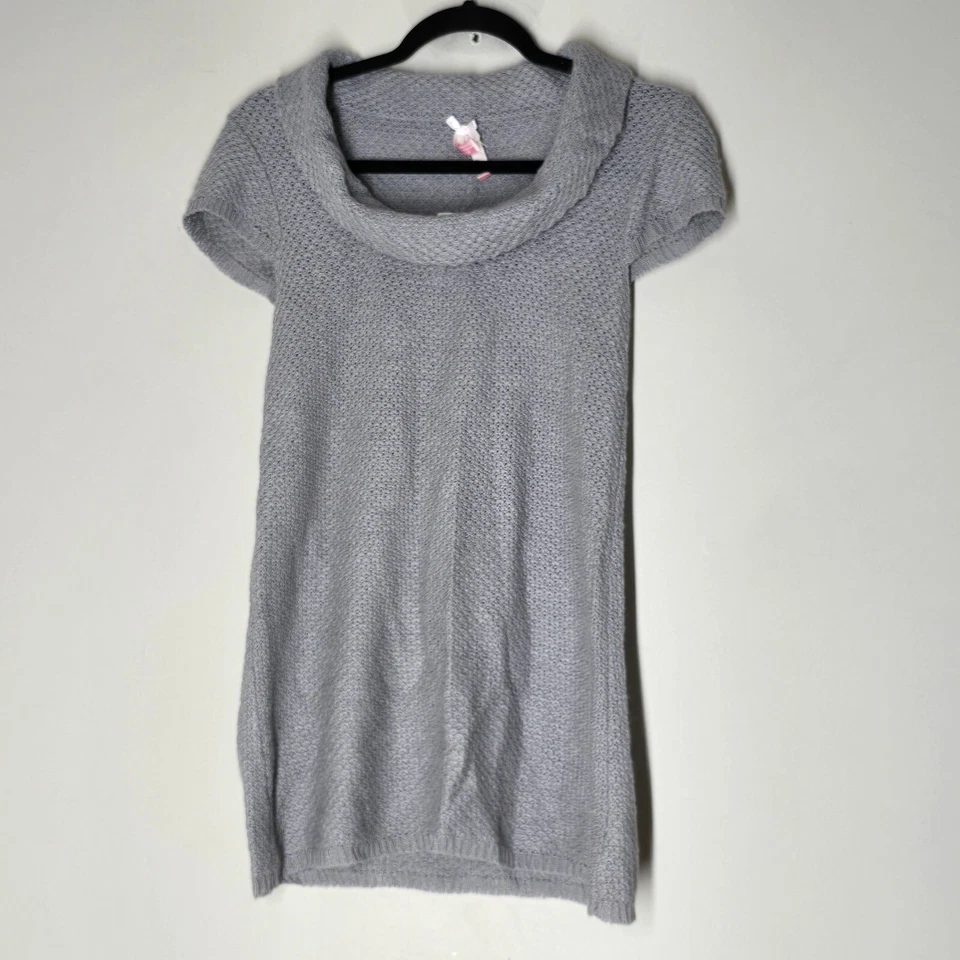 Suéter túnica Rue21 Top Y2K para mujer M tejido capucha cuello manga corta acogedor informal Foto 1 de 4