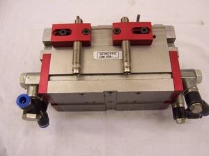 Schunk Gemotec GM 205 Greifmodul 2-Finger-Parallel Kleinteilegreifer  4-5 #475 - Picture 1 of 1