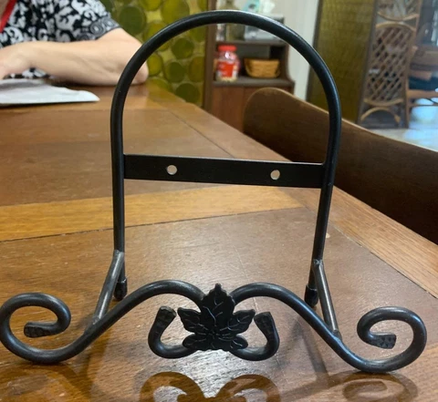 Longaberger WROUGHT IRON EASEL / PLATE STAND Tabletop or Hanging Cover