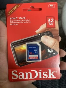 SanDisk 32GB Class 4 SDHC Memory Card - Brand new  - Picture 1 of 2