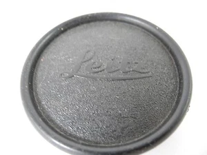 LEICA FRONT LENS CAP 49MM PLASTIC WITH LEICA LEITZ LOGO VERY CLEAN - Picture 1 of 4