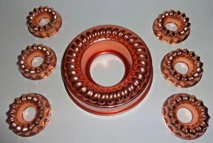 Vintage Mirro Copper Tone Jello Bundt Pan 6 Cup 1 1/2 Qt + 6 Matching Small Mold - Picture 1 of 2