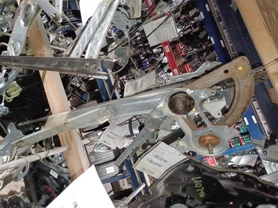 Passenger Front Window Regulator Manual Fits 99-12 FORD F250SD PICKUP 1086254 - Image 1 of 4