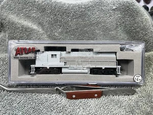 Atlas N Scale C-420 High Hood Undecorated DCC Ready #2 - Picture 1 of 8