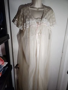 Vtg Lorraine White Peignoir Set Robe  Nightgown M Nylon Lace Pink Ribbon Nwt  - Picture 1 of 16