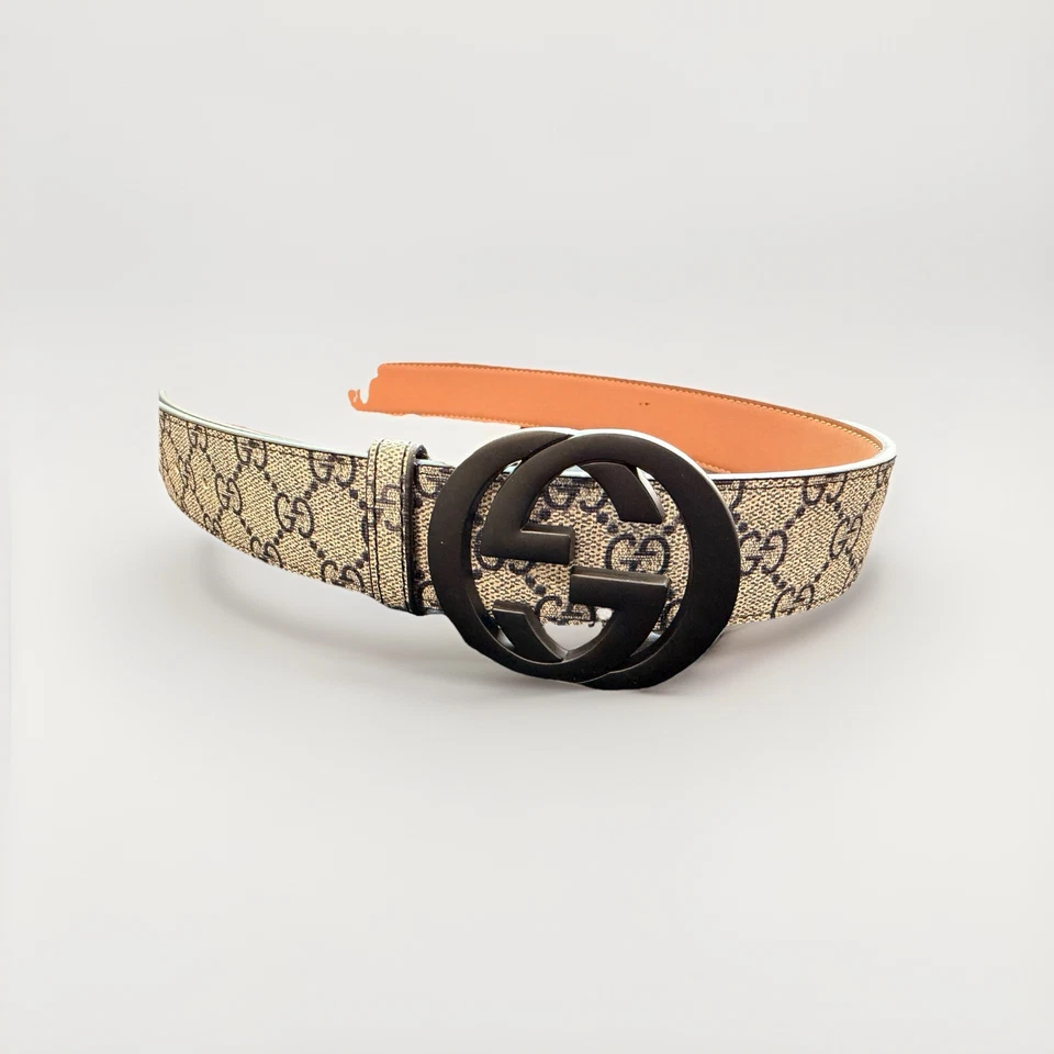 Gucci  Designer Belt Black Buckle Gray Monogram Size 38-40 - Image 1 of 2