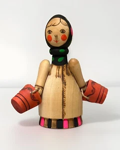 Vintage russische Figur "Schönheit mit den Eimern" 5,25" Höhe x 2" Breite - Bild 1 von 12