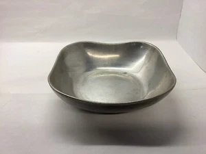 Wilton Armetale Serving Bowl - Picture 1 of 2