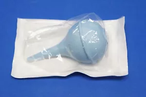Bard 0035820 2oz Ear and Ulcer Syringe with slip tip - Picture 1 of 3