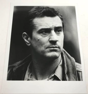 Vintage Hollywood Celebrity Black & White 8 x 10 Photo ~ Robert De Niro - Picture 1 of 1
