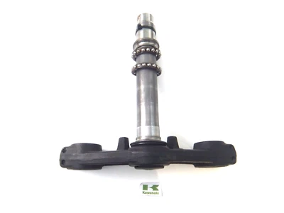 Kawasaki ER6F ER-6F Forcella Inferiore E Pignone Sterzo Buono Cuscinetti As Foto - Immagine 1 di 4