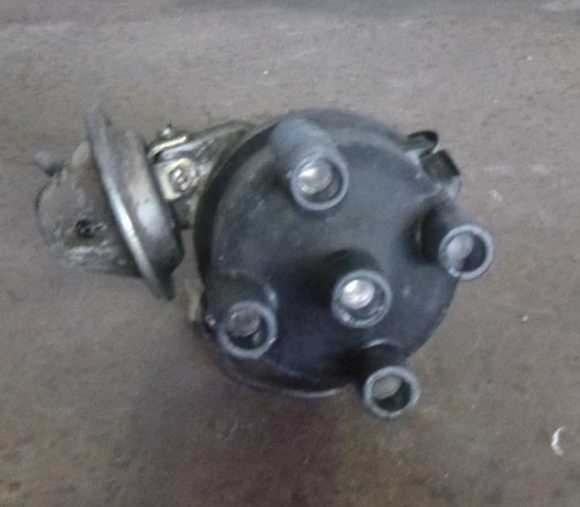 Distribuidor Mazda 323 FA4 1979 Foto 1 de 4