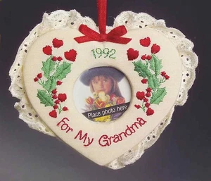 For My Grandma - No Box 1992 Hallmark Christmas Ornament by Hallmark Gold Crown - Picture 1 of 1