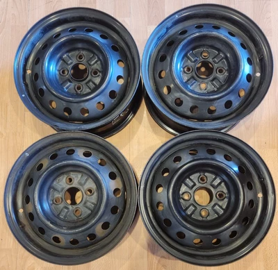 JUEGO DE (4) LLANTAS 14" TOYOTA ECHO FACTORY OEM ACERO NEGRO 14x5,5 2000-2005 Foto 1 de 4