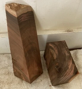 Due pezzi grezzi tagliati in legno di Milo hawaiano (#178) - Foto 1 di 8