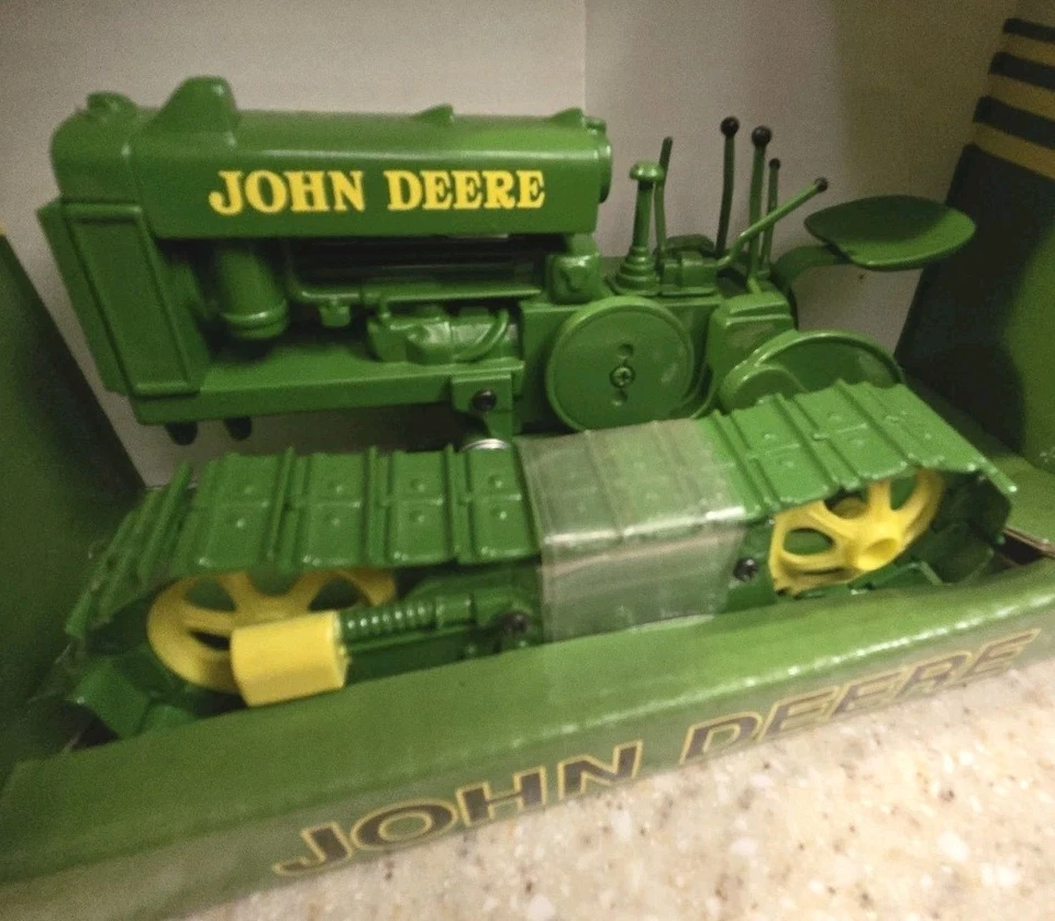 John Deere Lindeman Crawler Made By Spec Cast NIB - Image 1 of 4