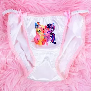 Bragas bikini de Colección Estilo Años 80 SATÉN Pony Fiesta de Cumpleaños Blancas Damas/Hombres de Cuerda - Imagen 1 de 7