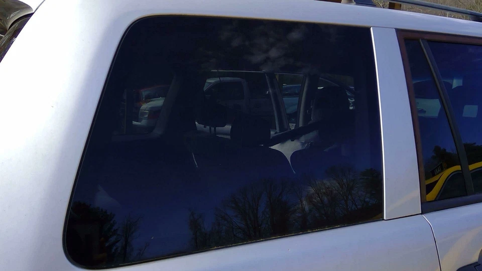 Стекло четверть квадратного ярда со стороны пассажира для Honda Pilot 2003–2008 годов от оригинального производителя 73510s9va10 - Изображение 1 из 1