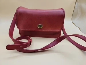 Vintage Coach Compartment Bag #9850 RED Crossbody Made in the USA - Picture 1 of 12