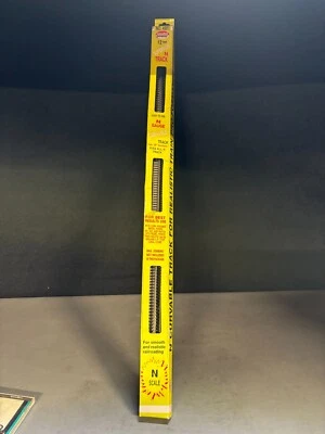 Model Power 4901 5-ct N-Scale Straight Curvable 29" Sections - NOS! - Image 1 of 4