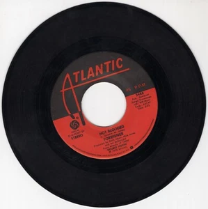 Foreigner Hot Blooded / Tramontane 45 rpm 1977 Atlantic 7" Vinyl Record - Picture 1 of 2