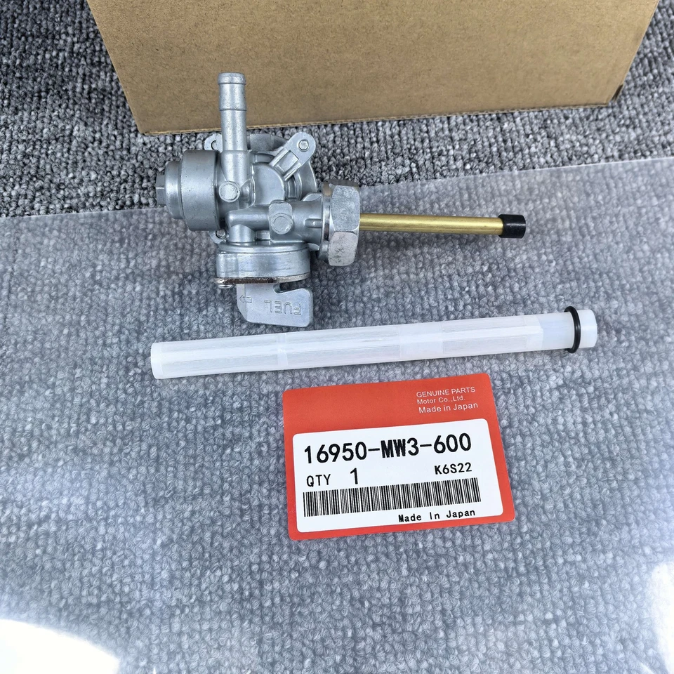 Válvula de tanque de gasolina OEM para Honda CB750 Nighthawk 1991-2003 CB400 93-98 Foto 1 de 3