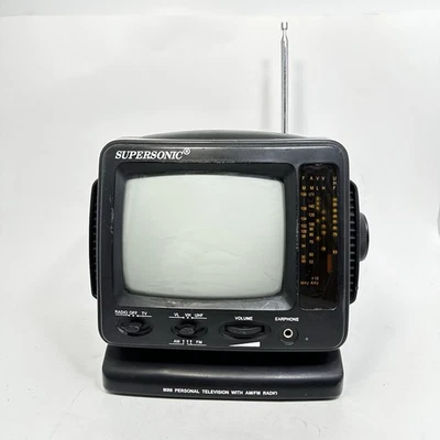 SUPERSONIC 5" Portable Black & White TV FC-9200 AM/FM Radio Electric & Battery  - Image 1 of 4