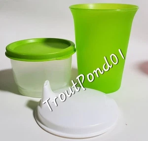 Tupperware De Colección Vaso Campana Niños Snack Cup Set Sippy Sipper Sello 7 OZ Tazón Verde - Imagen 1 de 2