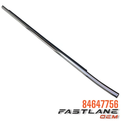 Chevrolet Equinox 2018-2024, GMC terreno moldura de cinturón derecho nuevo OEM 84647756 Foto 1 de 4