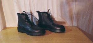Vince Camuto Namid Men’s Size 9 US Black Leather Side Zip Wingtip Boots Mint - Picture 1 of 13