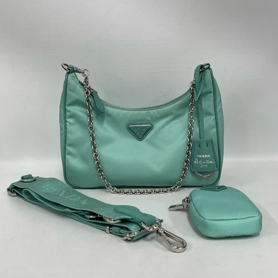 Bandolera de hombro Prada verde plata herrajes con bolsa Foto 1 de 4