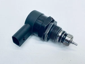 BMW E60 E65 E90 E92 E70 X5 M57N2 3.0d Druckregelventil 0281002481 #087 - Bild 1 von 4