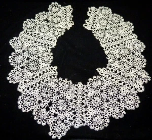 Antique Hand Tatted LACE COLLAR for German French DOLL - Picture 1 of 3