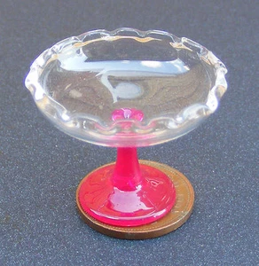 1:12 Scale Raised Glass Bowl Red Stem & Base Tumdee Dolls House Fruit G100R - Picture 1 of 2