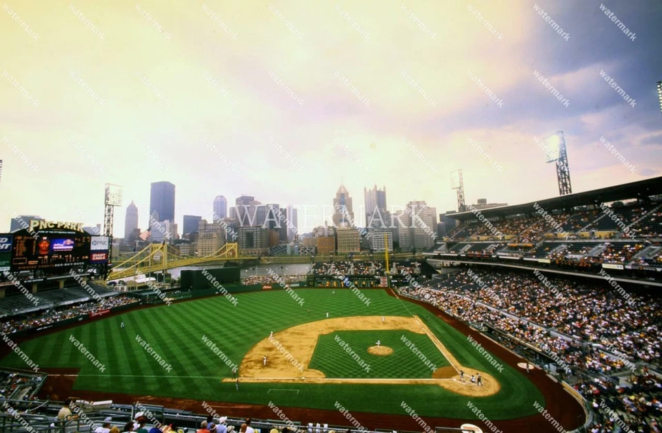 GE381 Pittsburgh Pirates PNC Park Baseball Stadium 8x10 11x14 16x20 Photo - Image 1 of 1