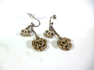 Beauty CHANEL Camellia Coco Mark 2 Rhinestone Swing Earrings - Picture 1 of 9
