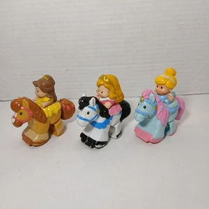 Little People Disney Princess Klip Klop Horse lot 3 Belle HAS WEAR - Bild 1 von 14