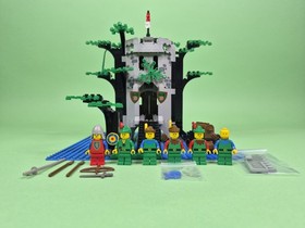 LEGO Castle (6077) Forestmen&rsquo;s River Fortress - 94% Complete - READ DESCRIPTION 