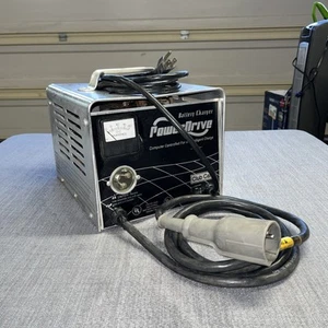 Chargeur de batterie Club Car Power Drive 48v 48 volts 17AMP voiturette de golf - Modèle 17930 - Photo 1/6