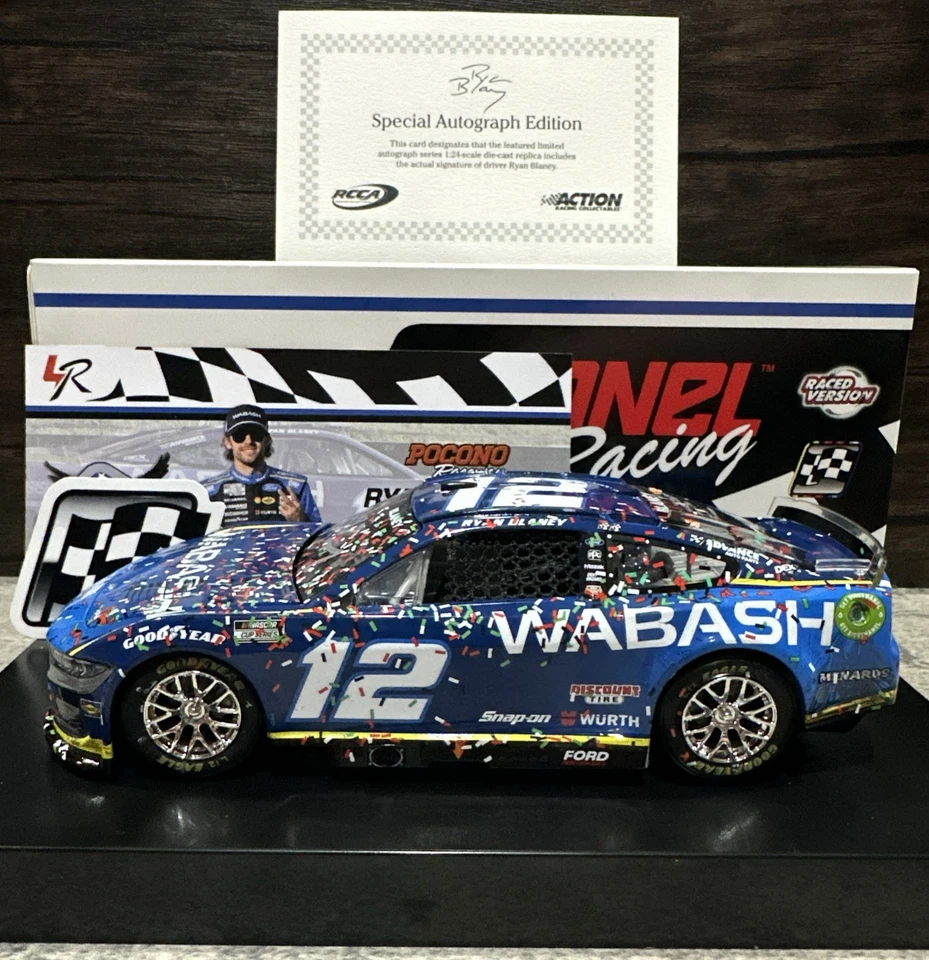 2024 Ryan Blaney autografado #12 Wabash Pocono Win 1:24 Action Nascar Diecast - Imagem 1 de 4