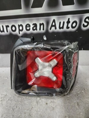 15-19 JEEP RENEGADE SPORT И ШИРОТА ЗАДНИЙ ПРАВЫЙ ЗАДНИЙ ФОНАРЬ ЛАМПА НОВЫЙ MOPAR ПОДЛИННЫЙ - Изображение 1 из 4