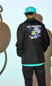 VANS x Disney Mickey's 90th Anniversary Torrey Coach’s Jacket Men’s SZ L New!! - Picture 1 of 9