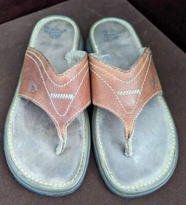 Sandalia chanclas de cuero Dr. Martens Air Wair Y2K 5A54 Inglaterra Reino Unido 5 para mujer 7 Foto 1 de 4