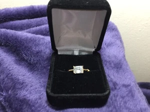 Size 7 Fragrent Jewels Rectangle Solitaire Shape Ring - Bild 1 von 3