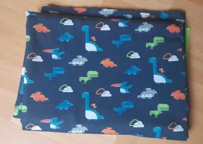 Softshell Stoff , dunkelgrün , Motiv " Dino's " , Reststück  , Hobbyaufgabe - Bild 1 von 2