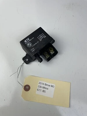 BMW M3 F80 2015-2018 motor batería ventilador relé módulo OEM Foto 1 de 4