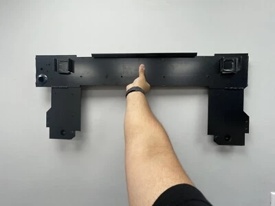 LAMBORGHINI 2016-2019 HURACÁN TRAVESAÑO DELANTERO 4T0805851B Foto 1 de 4